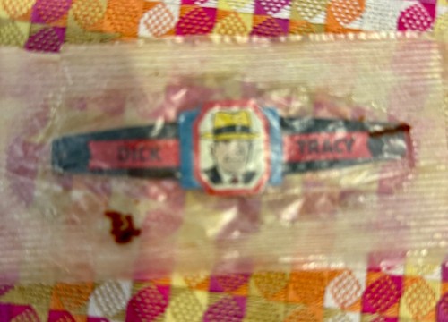 6 Vintage Tin Lithograph Rings-in wrappers - Picture 4 of 7