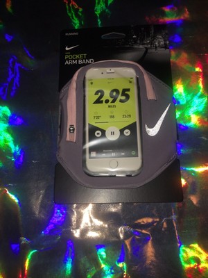 nike pocket armband