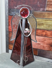 Praying Angel Stained Glass Purple Red Free Standing Leaded Frame 0558 P
