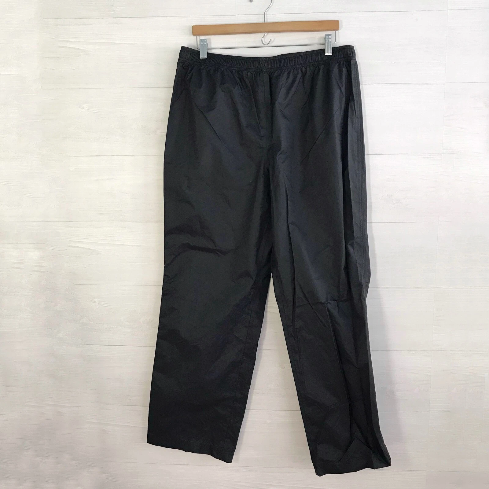 L.L. Bean - Black hiking rain wind pants, size L Reg