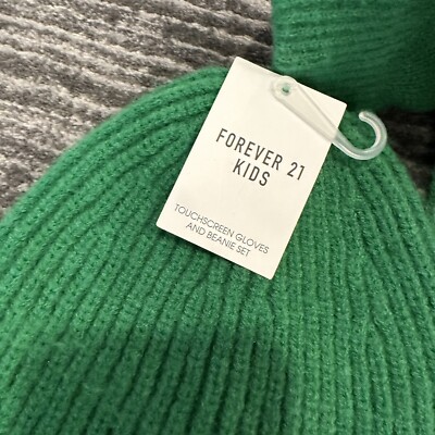 Forever 21 Beanie & Mittens set NEW WITH TAGS Hello Kitty & Friends Beanie and Mittens Set  main image 4