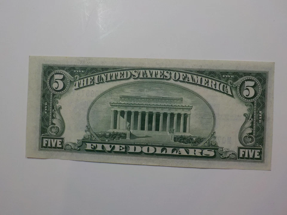 Silver Certificate 1934 5 Dollar Bill Star Note Paper Money Uncirculated  - Image 2 of 2