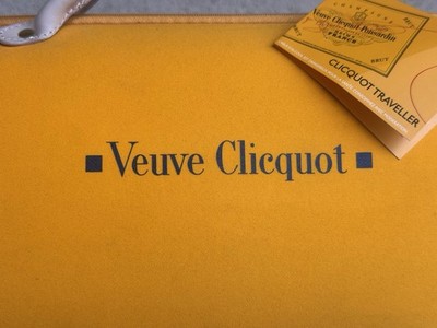 Veuve Clicquot Champagne Traveller Bag Carry Case 1 bottle/Two