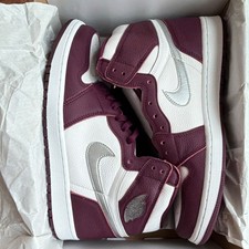 Jordan Air Jordan 1 Retro High OG Bordeaux Hi...