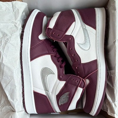 Jordan Air Jordan 1 Retro High OG Bordeaux High Top Men's Sneakers 555088-611