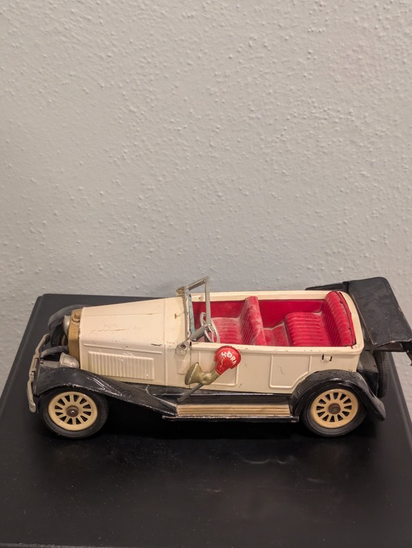Mid Century Japanese Tin Litho Toy Car Replica 1925 Friction Touring Car | Horn
