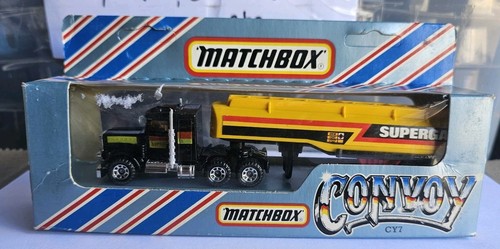 MATCHBOX 1983 TEAM CONVOY CY7 PETERBILT TANKER SUPERGAS NEGRO CASI COMO NUEVO CAJA USADO - Imagen 1 de 7