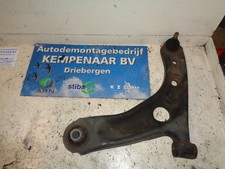 Triangle de suspension Peugeot 107