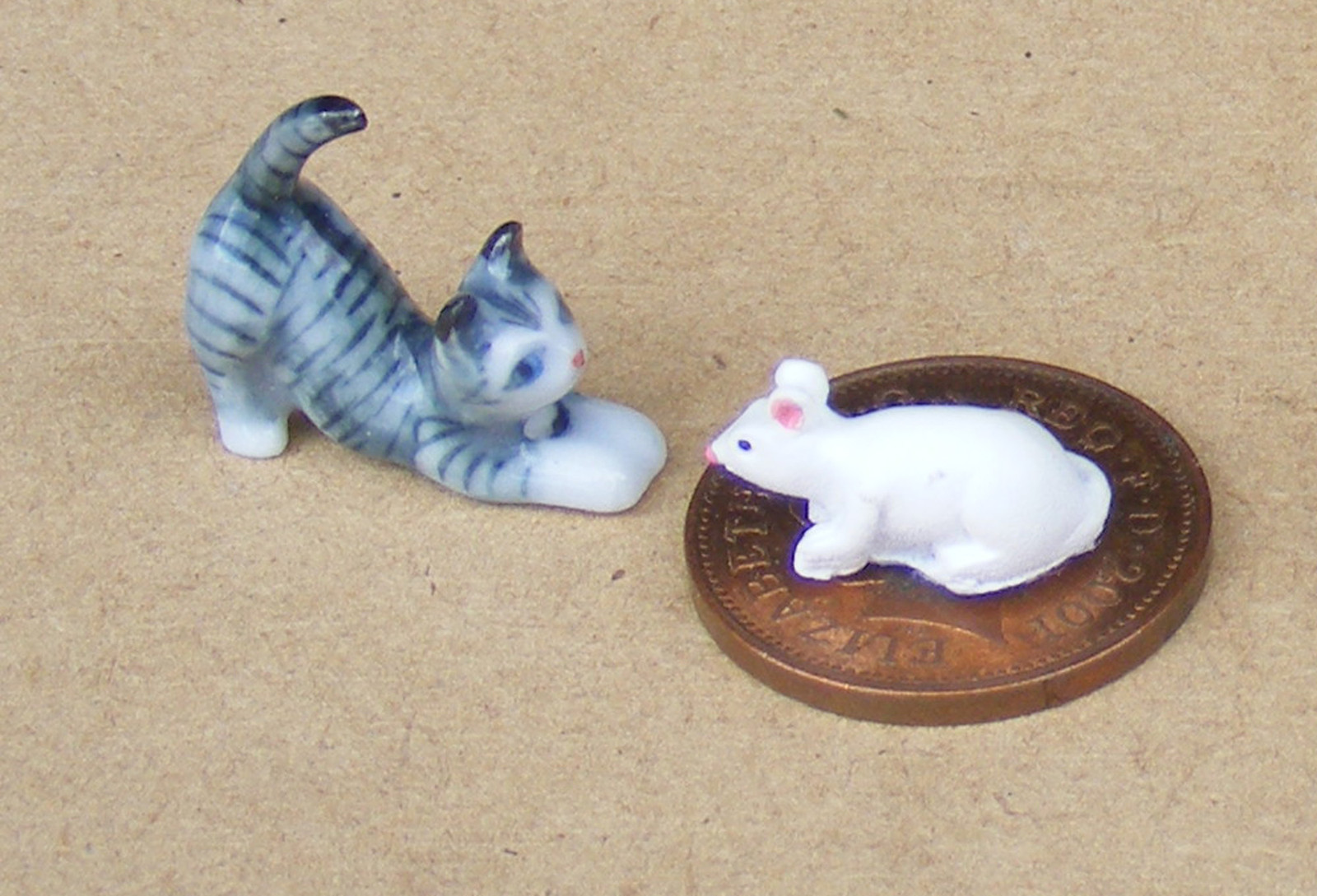 30-teiliges Mini-Tier-Set Aus Kunstharz – Süße Figuren Für Deko, Puppenhaus & Garten