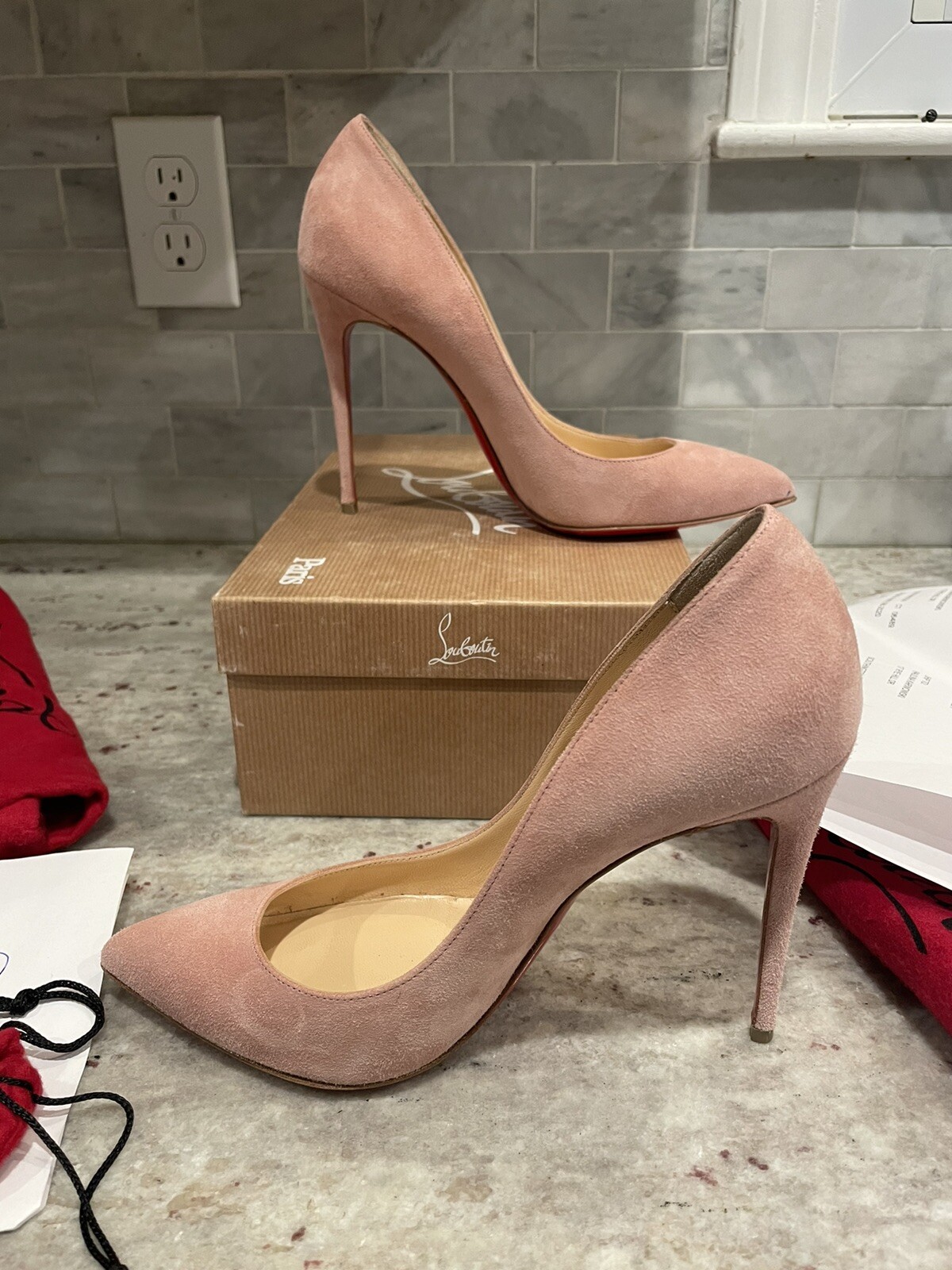 light pink louboutin heels