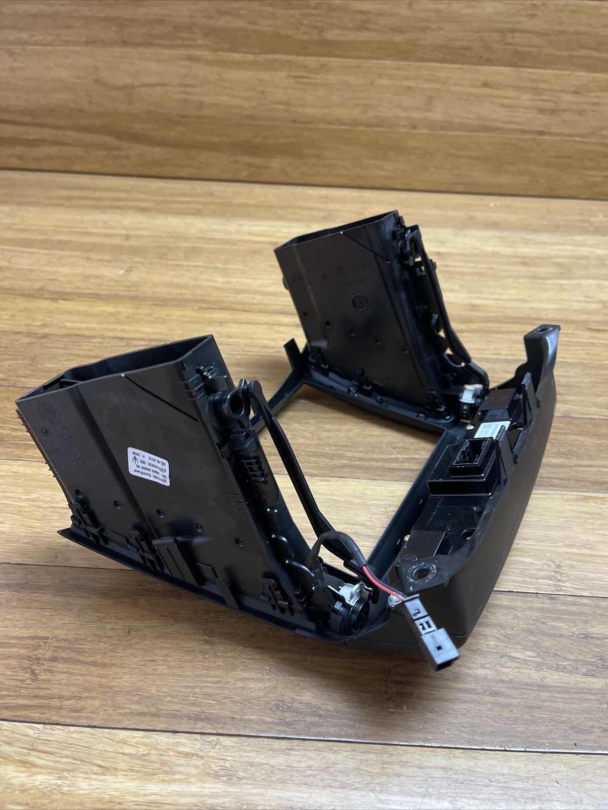 2017-2020 Maserati Levante A/C Heater Climate Dash Control Switch Panel OEM