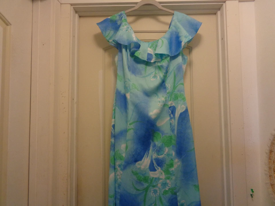 VESTIDO MAXI PRINCESA REAL HAWAIANA DE COLECCIÓN AÑOS 70 CON VOLANTES 14 Foto 4 de 4