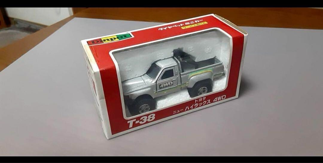 Diapet ダイヤペット　トヨタ　ニューハイラックス4WD T-38 1/40 Diapet ダイヤペットトヨタニューハイラックス4WD T-38 1/40