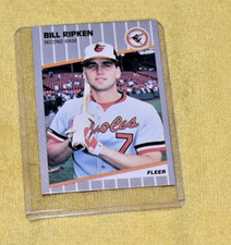 1989 FLEER BASEBALL BILL RIPKEN #616, BOX BLACK OUT