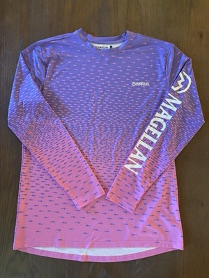 MAGELLAN Fish Gear Women's Medium Cooling Boyfriend Fit Pink & Purple