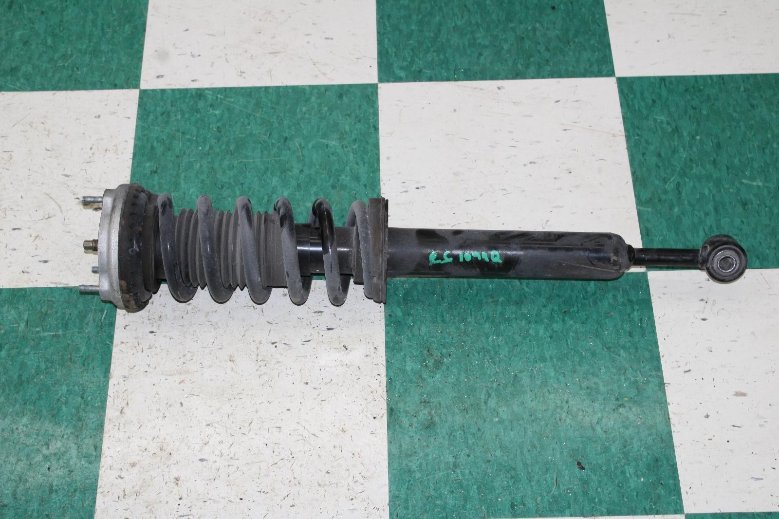 Maserati Ghibli 2014-2020 Front Damper