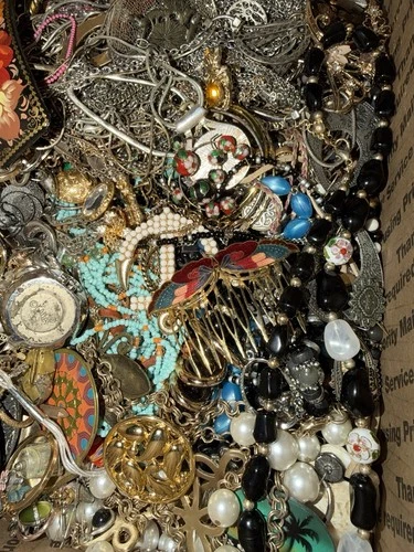 Vintage Estate Costume Jewelry Lot Mix-All wear-& More FREE SHIPPING!!