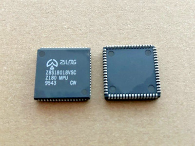 1 Stück Integrierte Schaltung - Z8S18018VSC - Zilog - PLCC68 - Vintage