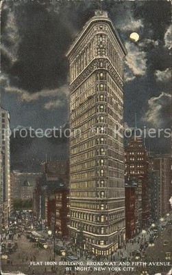 New York City Flat Iron Building Broadway 5th Avenue by night moonlight
