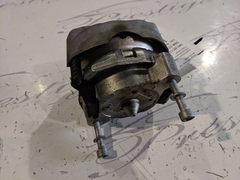 04-11 Bentley Continental GTC Right Passenger Motor Engine Mount OEM 05 06 07 0 
