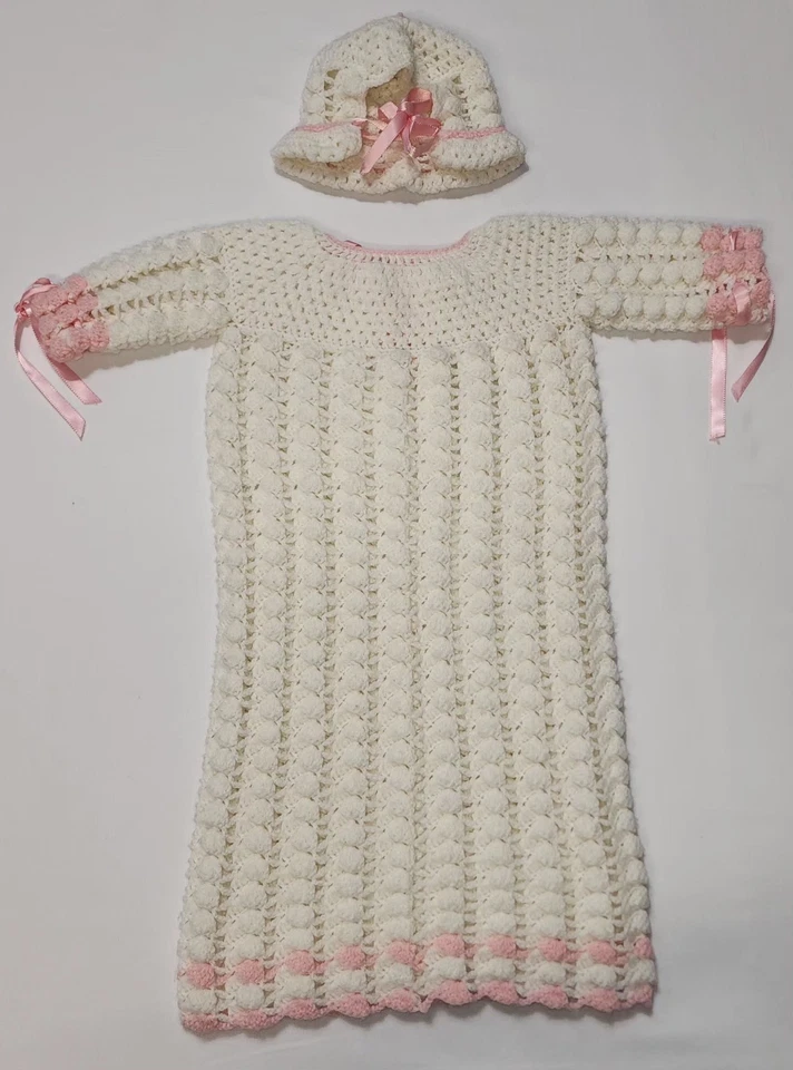 Hecho a mano Crochet Bautizo Bunting Vestido y Gorro Bebé Bautizo Vestido Encaje Foto 2 de 4