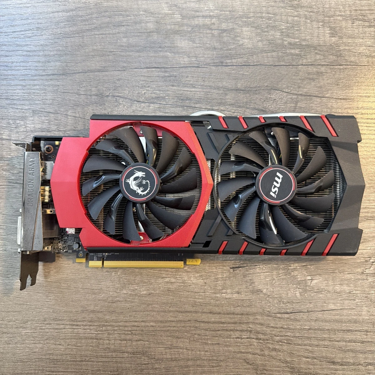 MSI GeForce GTX 970 GAMING 4 Go Occasion Très Bon état