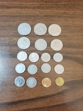 Lot of 18 El Salvador 1956 - 1998 1 Colon, 25, 10, 5 centavos & 1 centavo