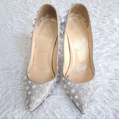 Christian Louboutin オーロラスタッズポインテッドトゥパンプス Christian Louboutin Aurora Studded Pointed Toe Pumps silver