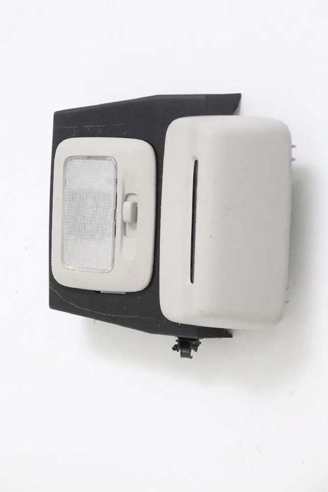 Mitsubishi SPACE STAR A0 12897 Interior Lighting - Image 2 of 3