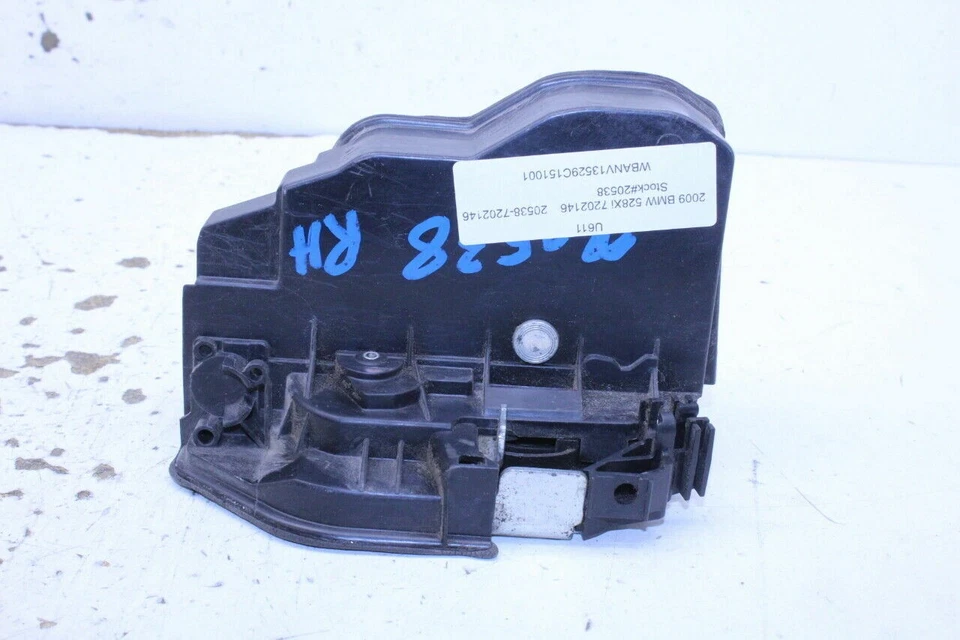 BMW 528Xi 2009 pestillo de puerta delantera derecho OEM usado Foto 2 de 4