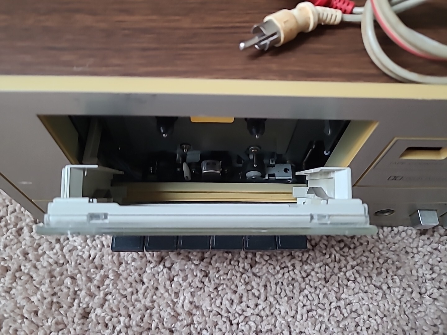 Vintage Sanyo Stereo Cassette Player RD10 Tested Works VTG Tape Player