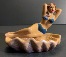 Bikini Ash Tray 