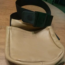 PROTEKTOR MODEL GALETON P.A 16922  -  BELTED SHOOTING BAG 