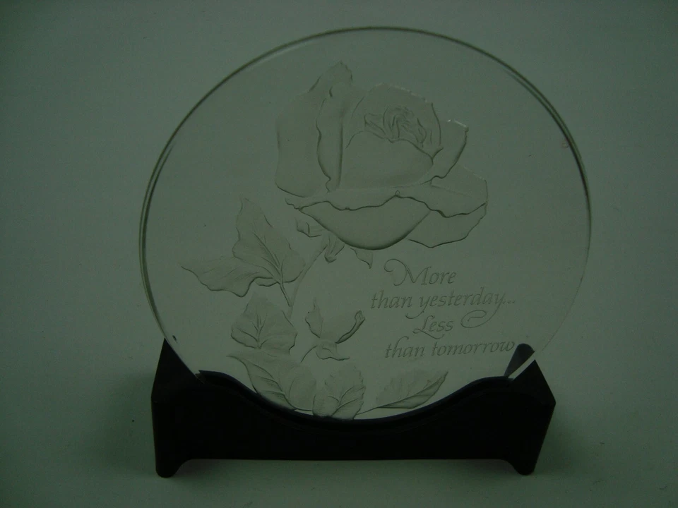 Expositor acrílico flor rosa con soporte negro para amor, madre Foto 4 de 4