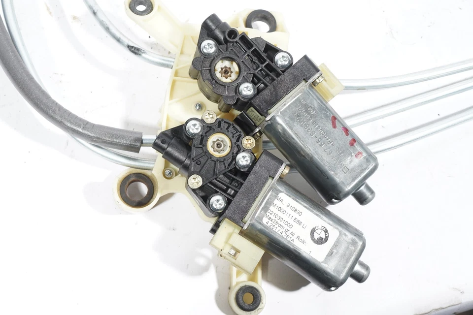 2002-2005 BMW 745Li PROTEÇÃO TRASEIRA ESQUERDA DA PORTA DO LADO DO MOTORISTA PROTETOR SOLAR E MOTOR FABRICANTE DE EQUIPAMENTO ORIGINAL - Imagem 3 de 4