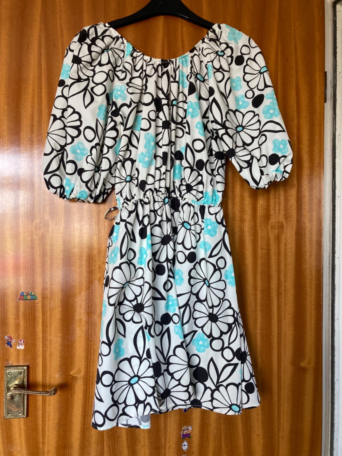 Picture 4 of 4
