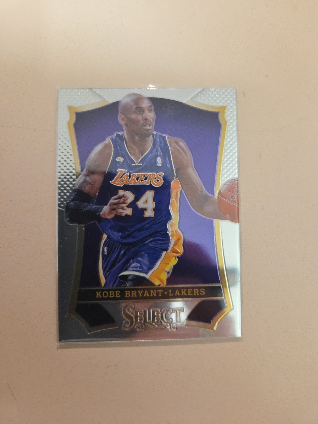 2013-14 Panini Select Kobe Bryant #33 Los Angeles Lakers Basketball Legend HOF