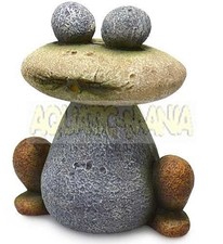 Aqua One Stone Frog Medium air operated Aquarium Decoration 7x5x8cm 37255