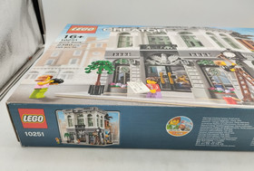 LEGO 10251 Brick Bank MISB NEW Sealed Creator Modular Building 10182 10185