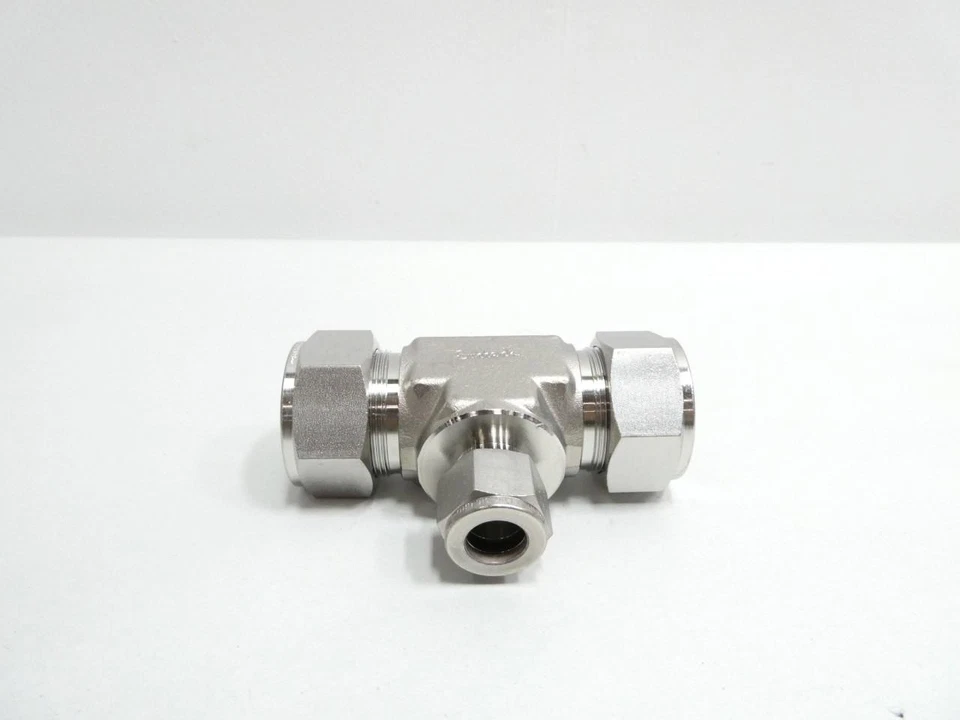 Swagelok SS-1610-3-16-8 Stainless Reducing Union Tee 1in 1/2in - Image 2 of 4