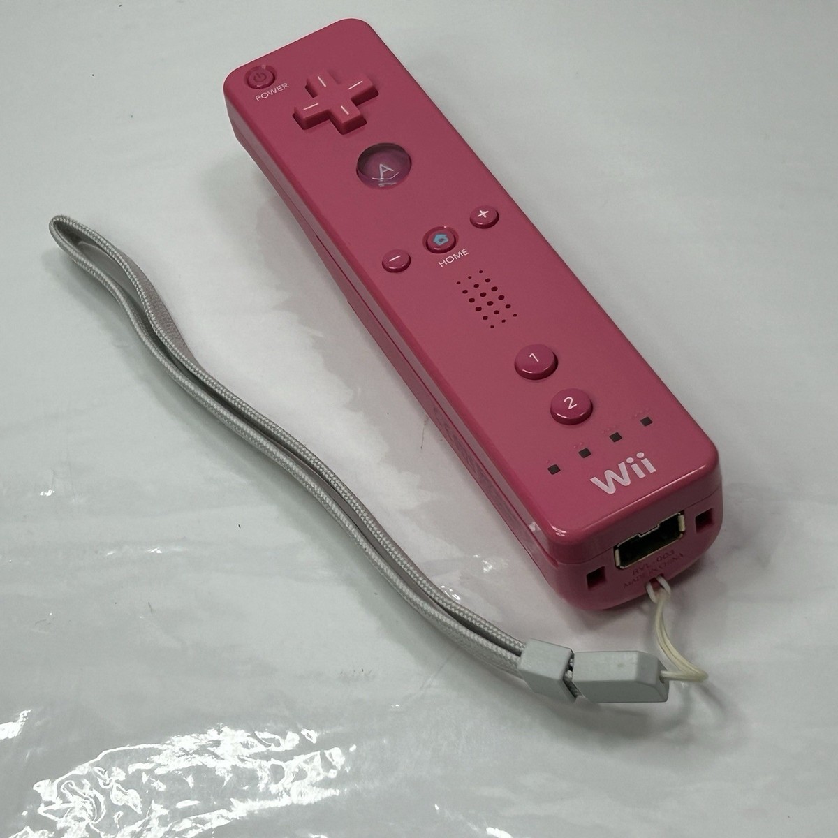 Nintendo OEM Wii Remote Controller w/ Strap ~Authentic ~ Pink