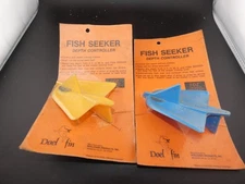 2 Doel Fin Fish Seeker Depth Controller 1 Oz. NIP Yellow Blue