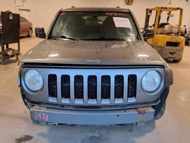 2007-2017 Jeep Patriot Compass Rear Differential Carrier Assembly OEM - Image 4 of 4