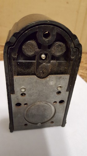 Vintage Leviton Surface receptacle 30amp 125/250v (used) - Picture 6 of 7