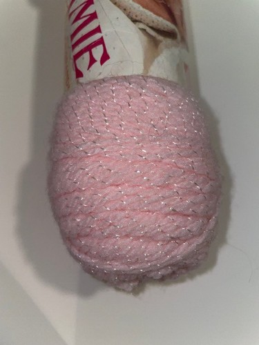 Lion Brand Yarn JAMIE solids & stripes Pompadour - acrylic - Picture 24 of 33