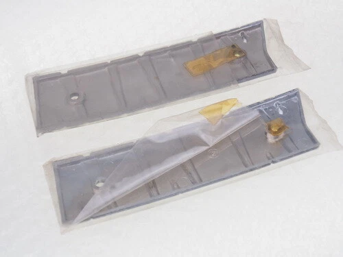 Yamaha DX100 DX-100 LS100 GREEN Emblem Fuel Gas Tank L/R NEW - Image 3 of 4