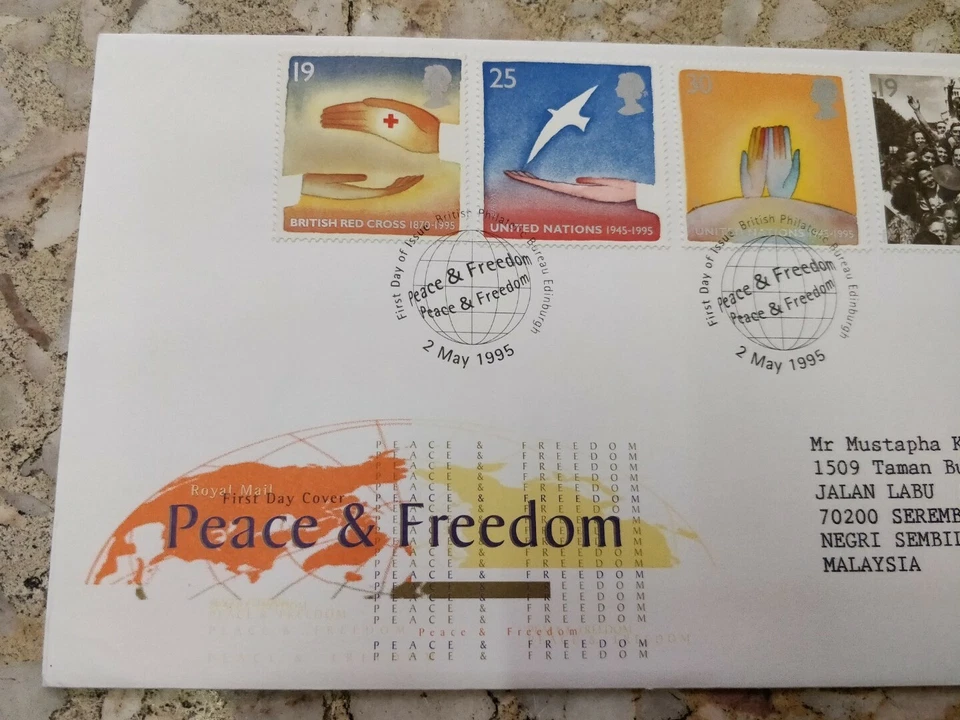 Peace & Freedom United Nations Red Cross stamps FDC  by UK Royal Mail 2 May 1995 - Image 2 of 4