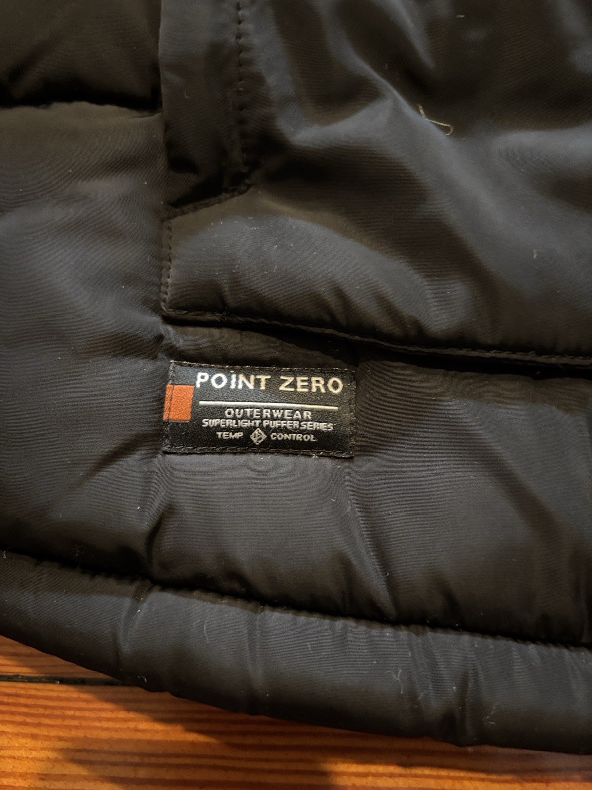 Men’s POINT ZERO Black Puffer Jacket Detachable F… - image 6