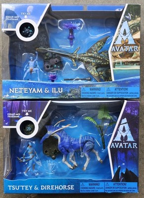 McFARLANE WORLD OF PANDORA TSU'TEY&DIREHORSE, NETYEM&ILU AVATAR BLACK LIGHT LOT