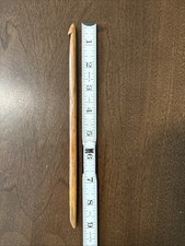 VTG Crochet Hook Wood Wooden Antique Primitive Hand Carved Estate Find 9"
